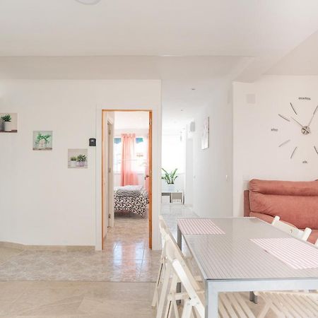 Rooms Breeze & Sun Malaga Bagian luar foto