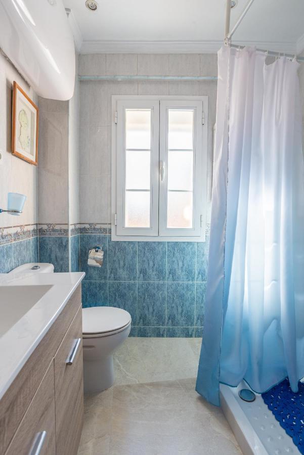 Rooms Breeze & Sun Malaga Bagian luar foto